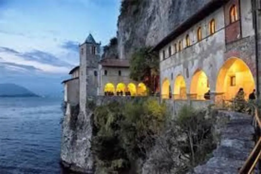 Lago Maggiore, Leggiuno, Ampio Appartamento Leggiuno