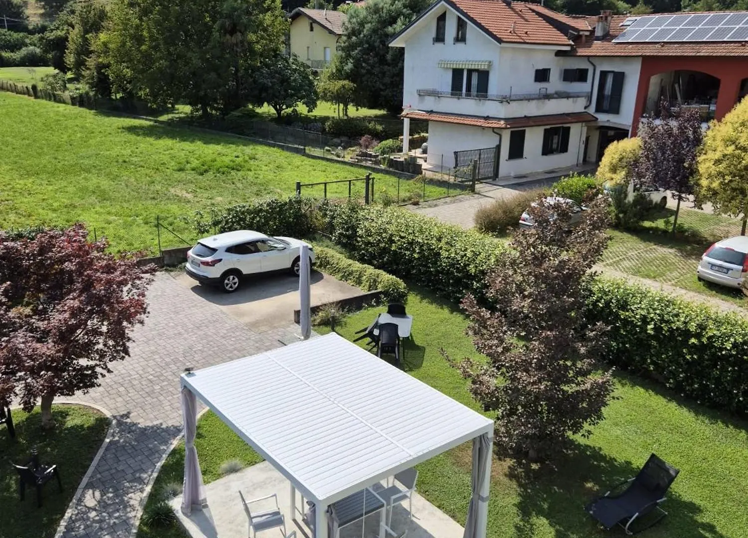 Lago Maggiore, Leggiuno, Ampio Appartamento 0*, Leggiuno